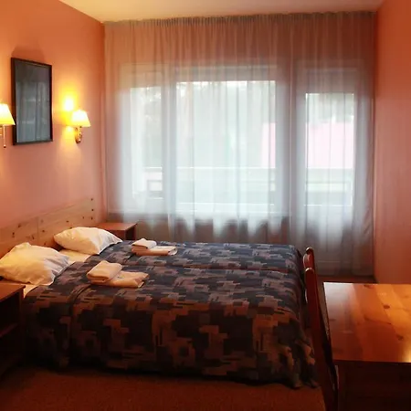 Hotel Good Eiropa Economy